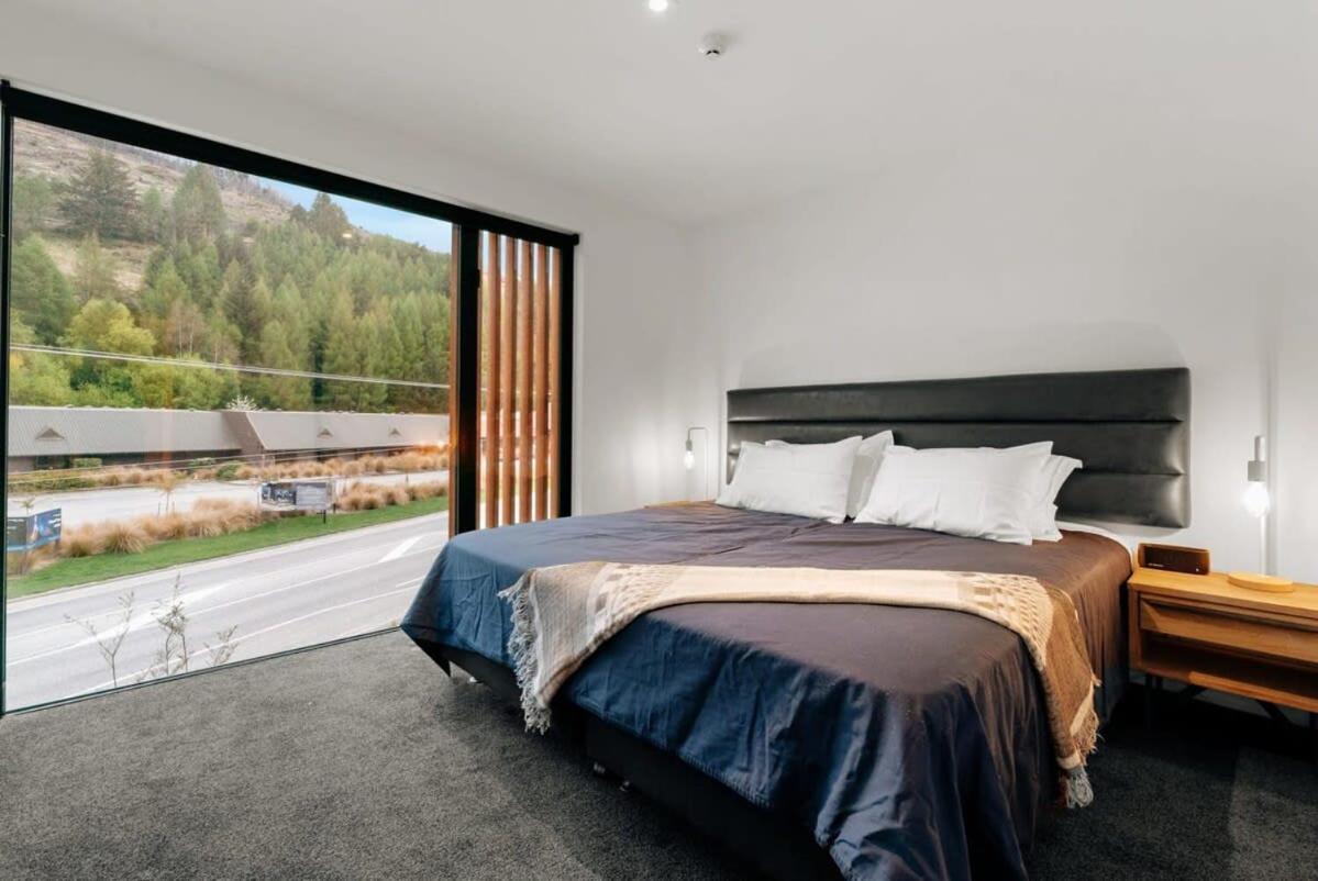Coronet Base At La Residence Du Parc Queenstown Exterior foto